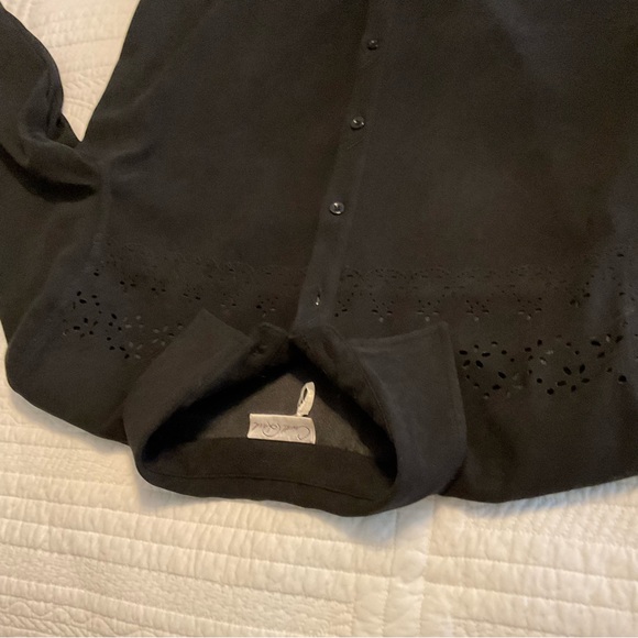 CARROLL REDD, BLACK OPEN LACE, FAUX VELOUR BLOUSE, SIZE: L - Picture 10 of 11